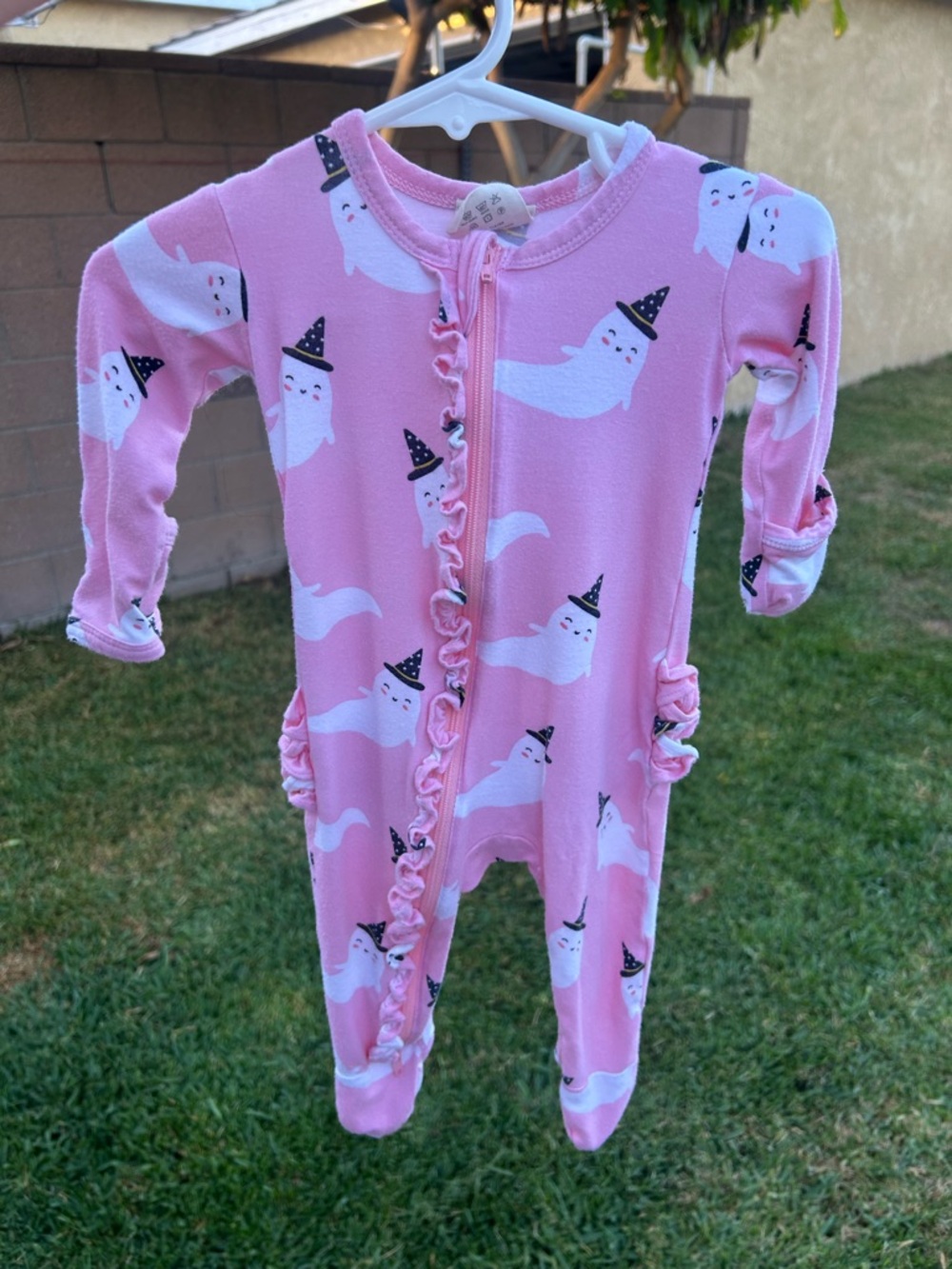 Pink Ghost-Print Footed One-Piece Pajamas with Ruffle Trim